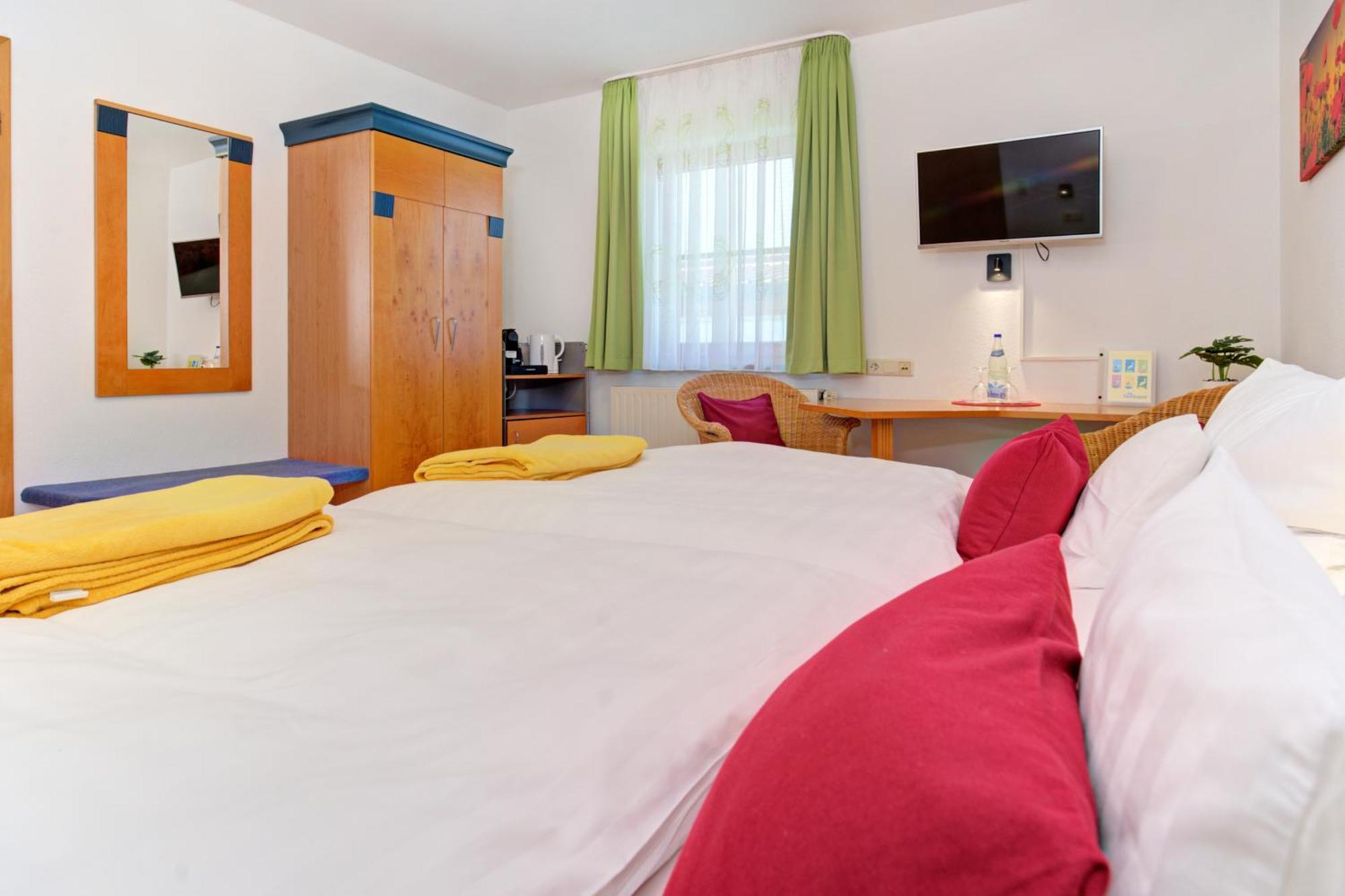 Apartment Landhotel Zum Storchennest Bann Esterno foto